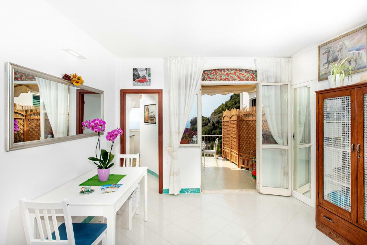 Blue Line House Positano Apartment ภายนอก รูปภาพ